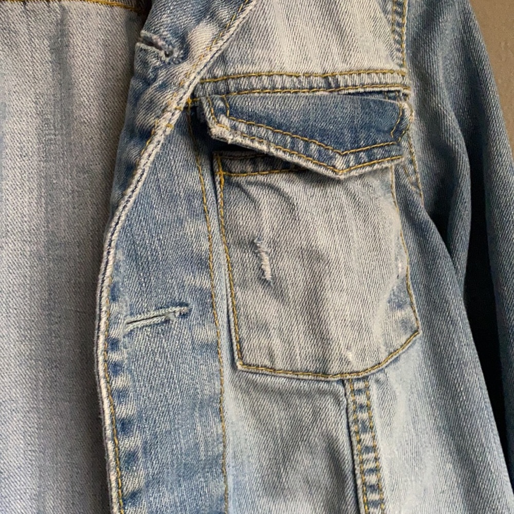 Jean Jacket - Picture 3 of 4